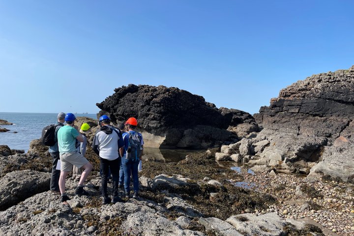 Aberdeen Half Day: Dunnottar Castle & Highland Boundary Geology