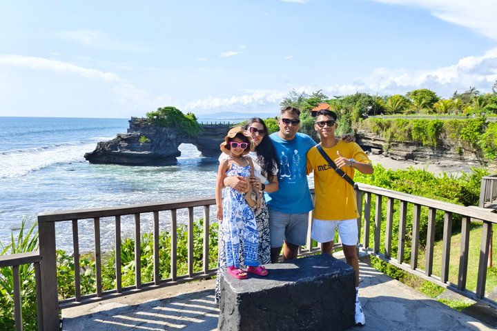 Bali UNESCO Rice Terrace, Beratan Temple & Tanah Lot Private Tour