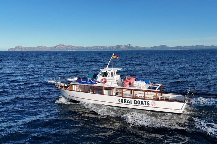 Morning Boat Trip in Alcudia with Swim Stop & Tapas