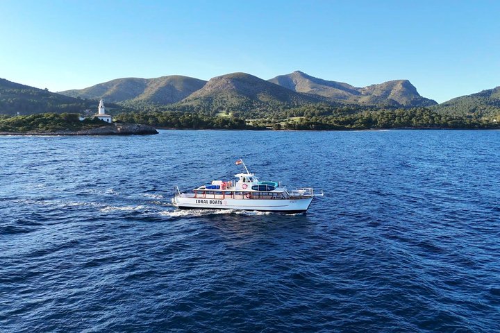 Morning Boat Trip in Alcudia with Swim Stop & Tapas