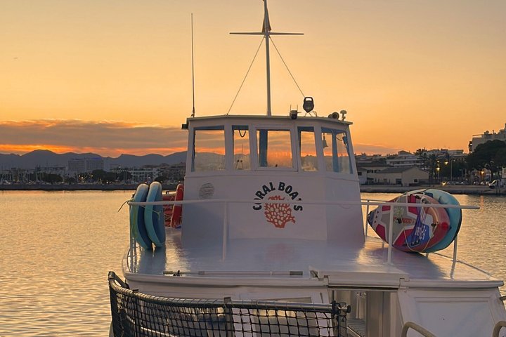Sunset Cruise in Alcudia with Tapas & Swimming