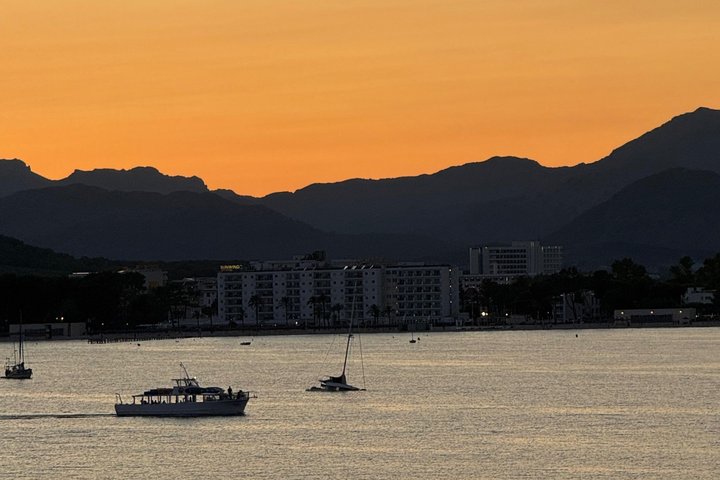 Sunset Cruise in Alcudia with Tapas & Swimming