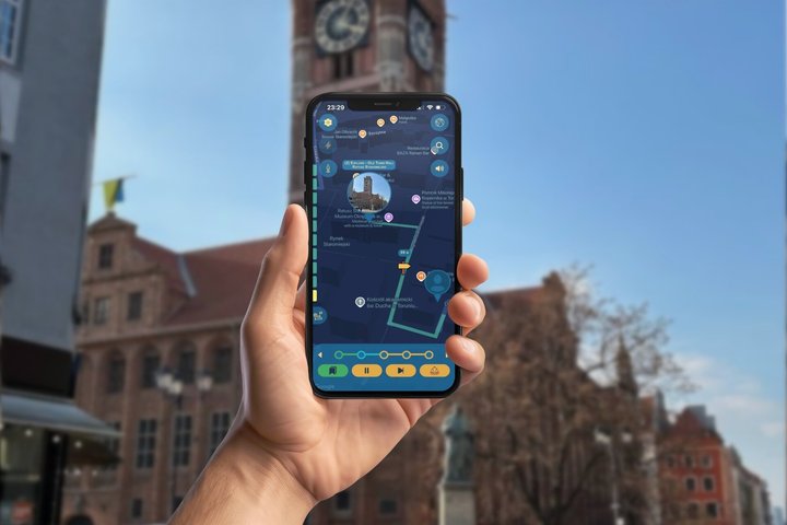 Torun and Young Copernicus GPS App Walking Tour Mobile Game
