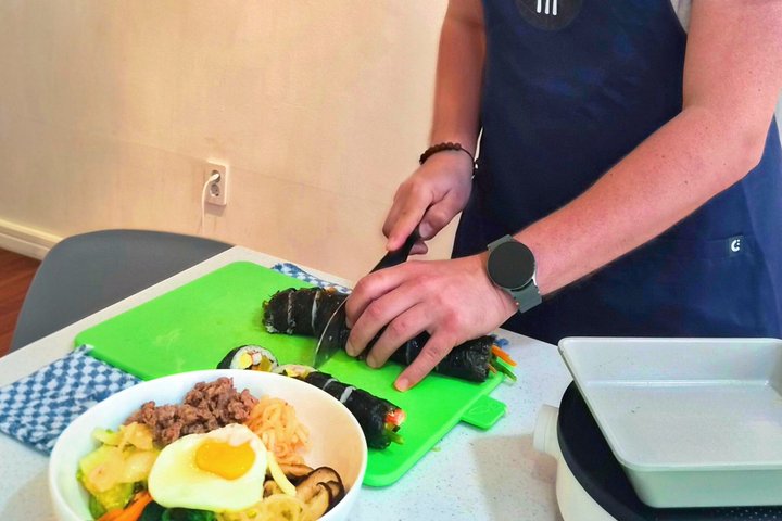 Korean Cooking Class in Gyeongju: Bibimbap, Gimbap & Omelette
