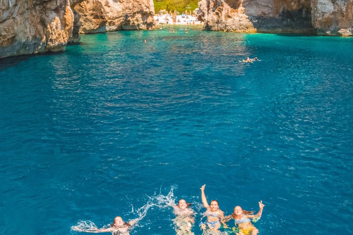 Blue Cave and Hvar Tour - 5 Islands Tour from Split and Trogir