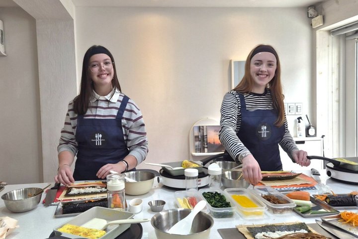 Korean Cooking Class in Gyeongju: Bibimbap, Gimbap & Omelette