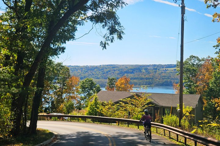 Crozet Virginia Winery and Bike Tour Experience