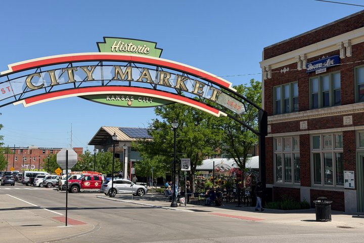 Kansas City Outlaws and Legends Tour
