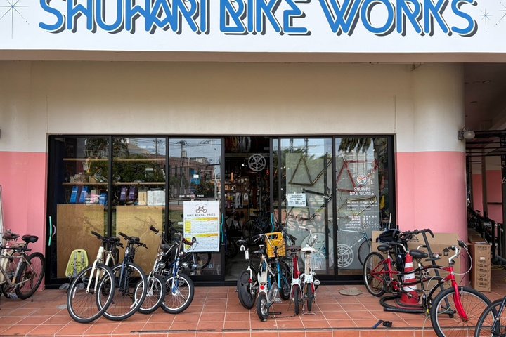 Okinawa Seaside Cycling Bike Tour in Chatan Pick-up available