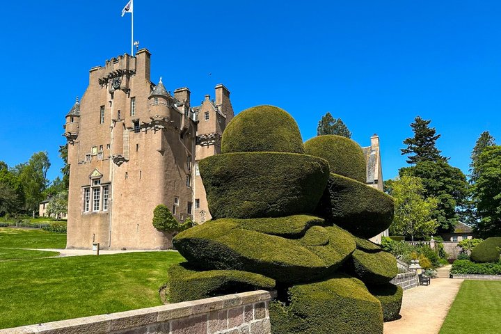 6 Hour Private Aberdeenshire Castle and Historic Building Tour
