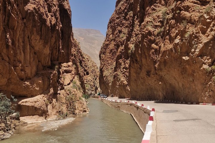 Private Excursion from Ouarzazate to Gorges Dades, Valley of Roses and Skoura