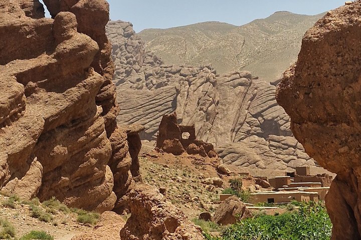 Private Excursion from Ouarzazate to Gorges Dades, Valley of Roses and Skoura