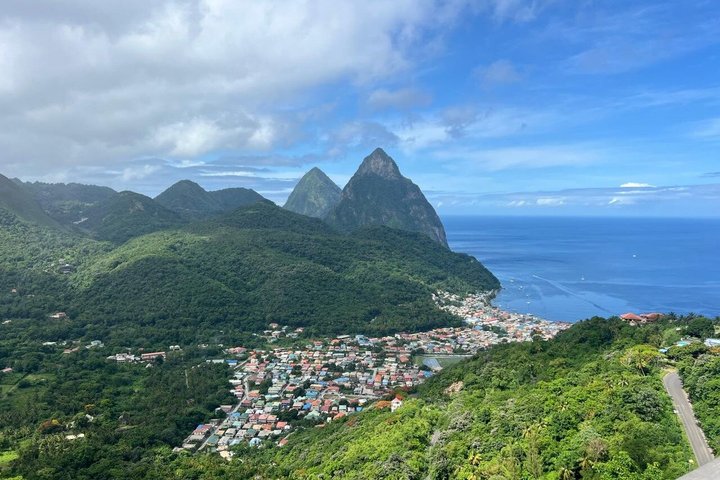 St Lucia Diamond Mineral and Mud Baths Plus Waterfall Adventure