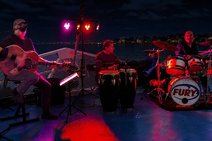 St. Augustine Live Music Sail with Drinks & Sunset Option