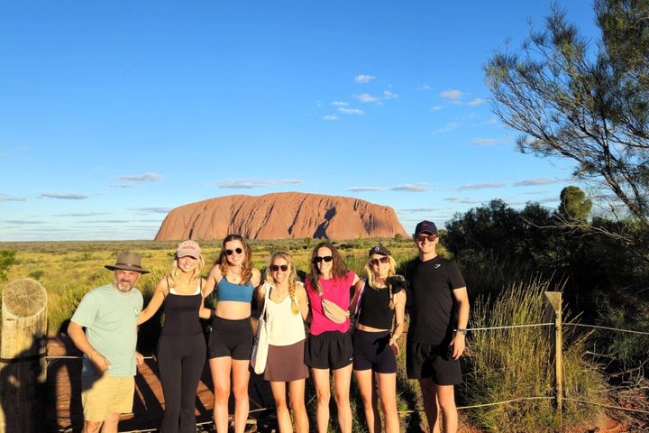 Uluru, Kata Tjuta and Kings Canyon Camping Safari from Alice Springs