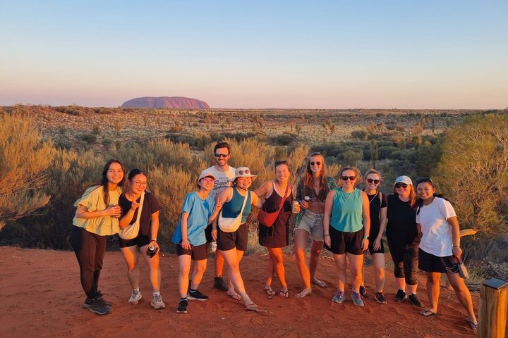 Uluru, Kata Tjuta and Kings Canyon Camping Safari from Alice Springs