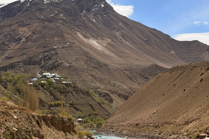 7 Day Pamir Tour Your Journey to the Roof of the World