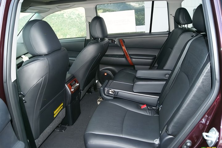 Winnipeg Airport Private Shuttle