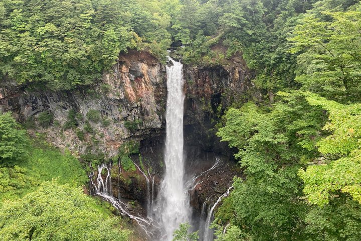 Nikko: Kegon Falls & Lake Chuzenji 3-Hour E-Bike Tour