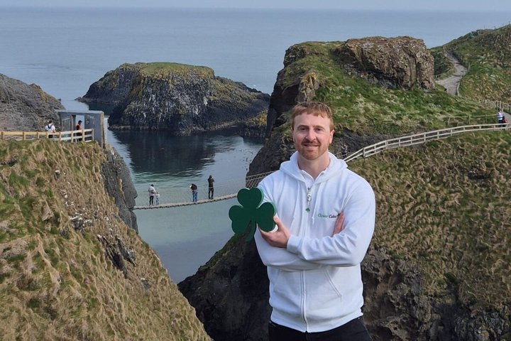 Essential Causeway Coast Private Tour from Belfast Up to 7 Pax