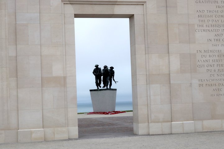 Normandy D-Day Battlefields Tour from Le Havre | Guide Optional