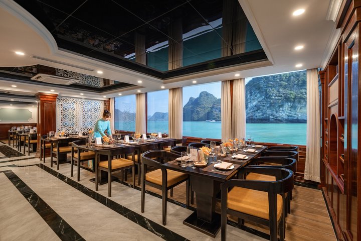 Hera Luxury Cruise - The Most Luxurious Day Tour In Halong Bay