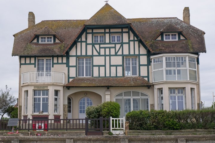 Normandy D-Day Battlefields Tour from Le Havre | Guide Optional