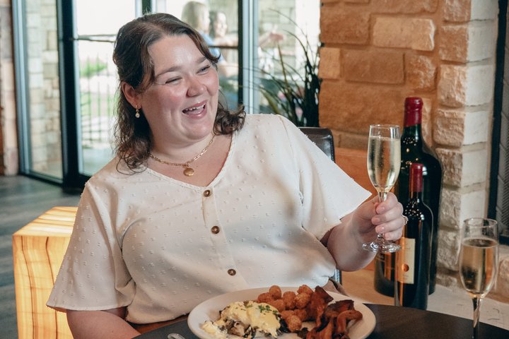 Pizza & Pours: Tasting & Lunch at Flat Creek Estate