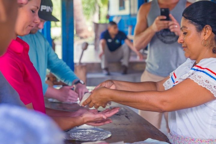 Safari Palo verde river cruise, sugarcane liquor & cultural tour