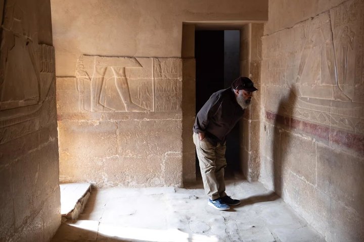 Hurghada to Cairo Small Group Day Trip: Pyramids, Lunch & GEM