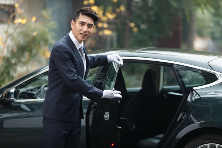 Chongqing Private Transfer Airport Train Station Hotel Luxury Car
