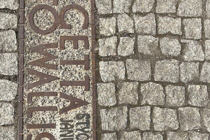 Private Tour: Warsaw Ghetto with a local Historian