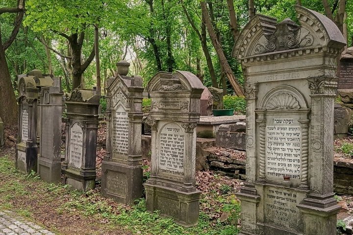 Private Tour: Warsaw Ghetto with a local Historian