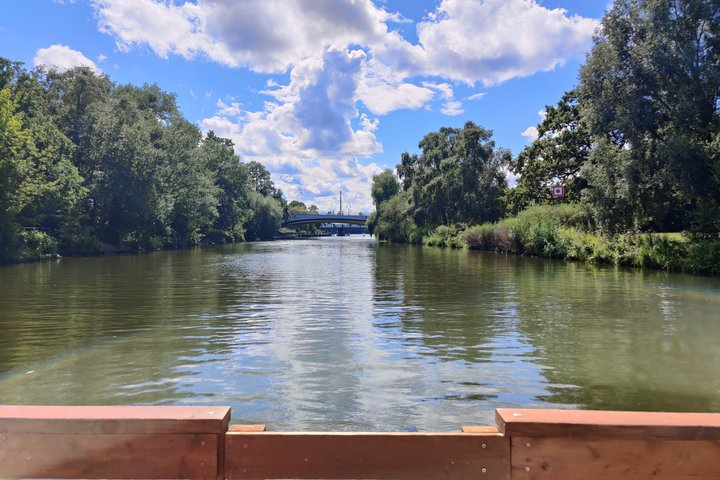 Potsdam Wannsee explore boat 1 to 8 persons License free