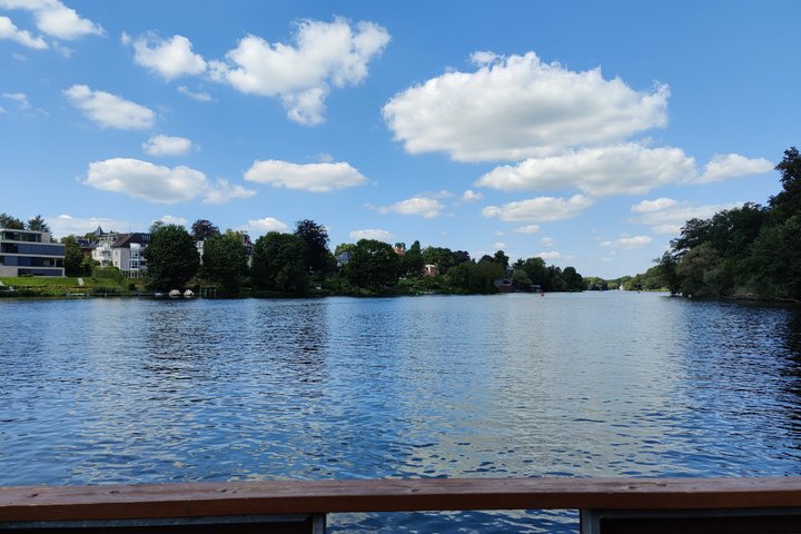 Potsdam Wannsee explore boat 1 to 8 persons License free