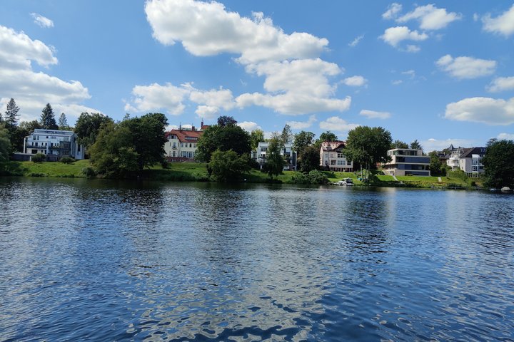 Potsdam Wannsee explore boat 1 to 8 persons License free