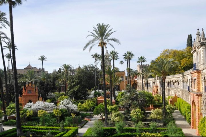 Cruise-Friendly Seville Tour with Leisure Time from Cadiz Port