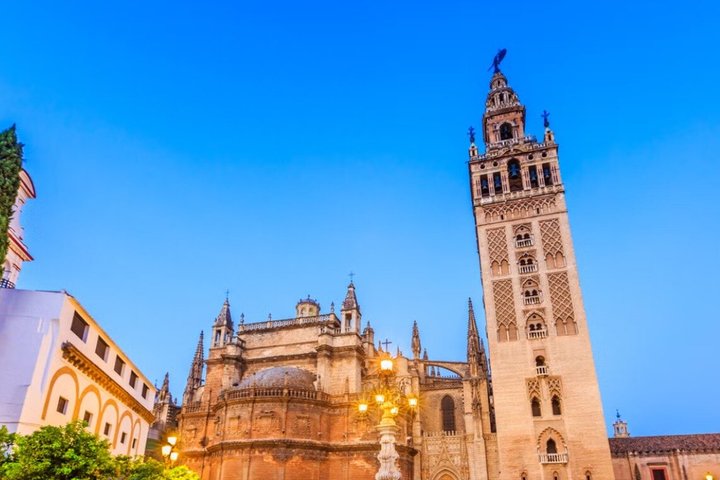 Deluxe Seville Excursion from Cadiz for Cruise Passengers