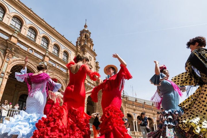Deluxe Seville Excursion from Cadiz for Cruise Passengers