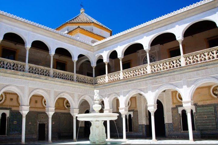 Deluxe Seville Excursion from Cadiz for Cruise Passengers