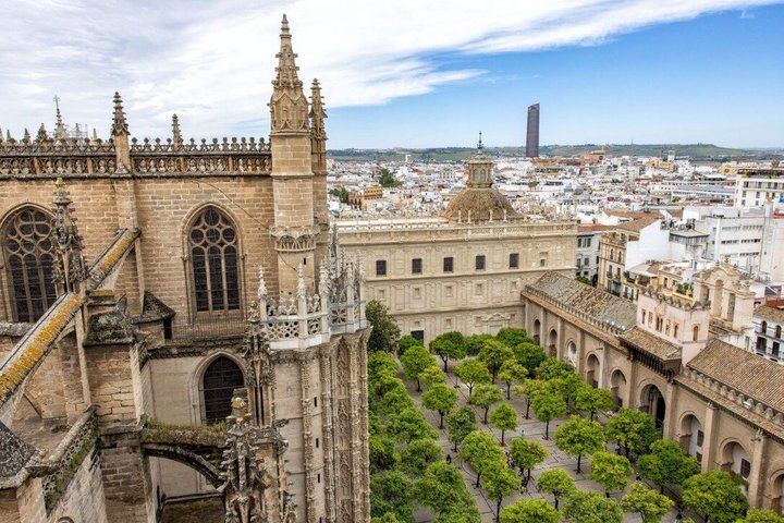 Deluxe Seville Excursion from Cadiz for Cruise Passengers