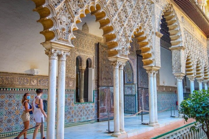 Deluxe Seville Excursion from Cadiz for Cruise Passengers