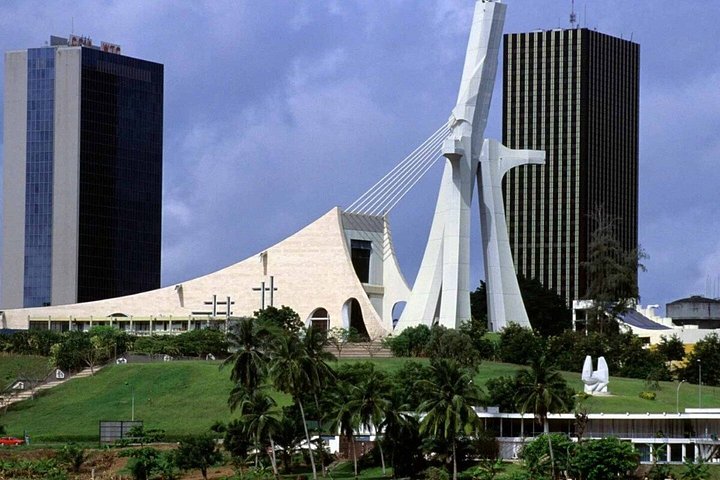 From Modern Abidjan to Historic Grand Bassam Tour