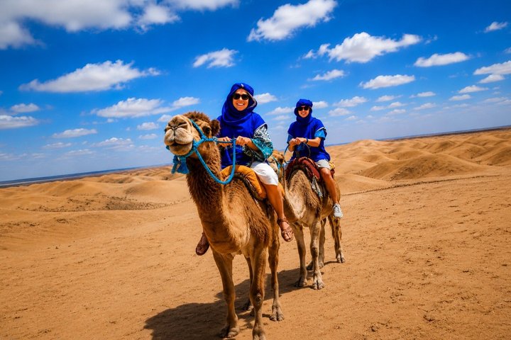Agafay Desert Dinner, Camel Ride, Fire Show & Traditional Music