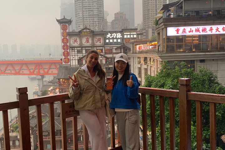 Chongqing Night Walking Tour and Two Rivers Night Cruise Eng Esp