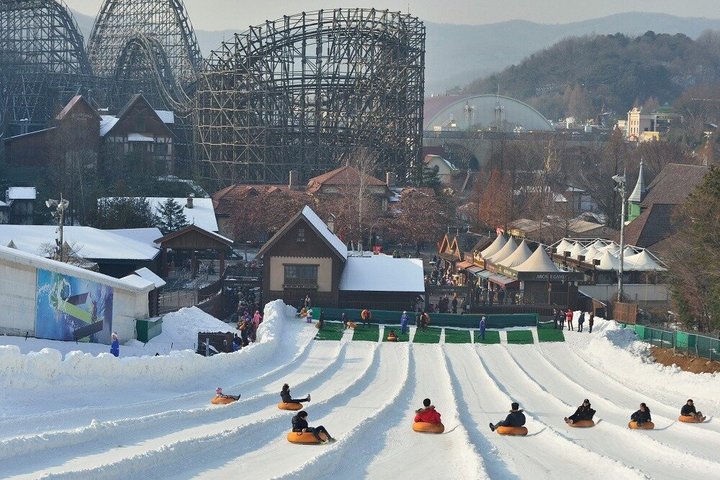Everland Theme Park Admission Ticket with Transfer from Seoul