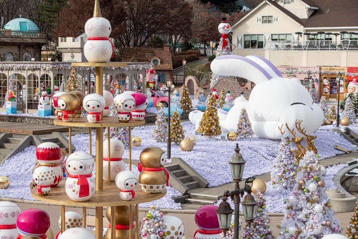 Everland Theme Park Admission Ticket with Transfer from Seoul