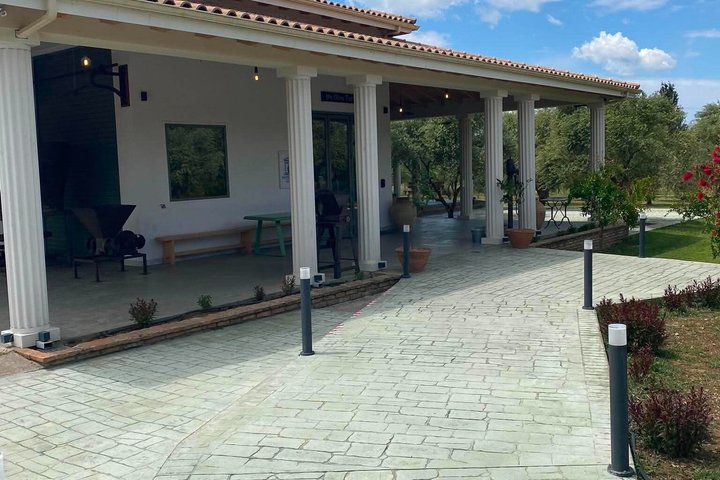 Exclusive Olympia Tour from Katakolo with Local Tasting