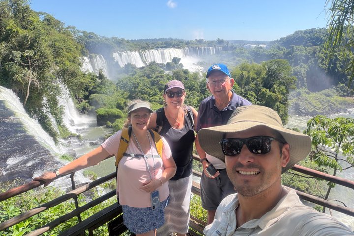 Iguazu Falls : Private day tour both Brazil & Argentina