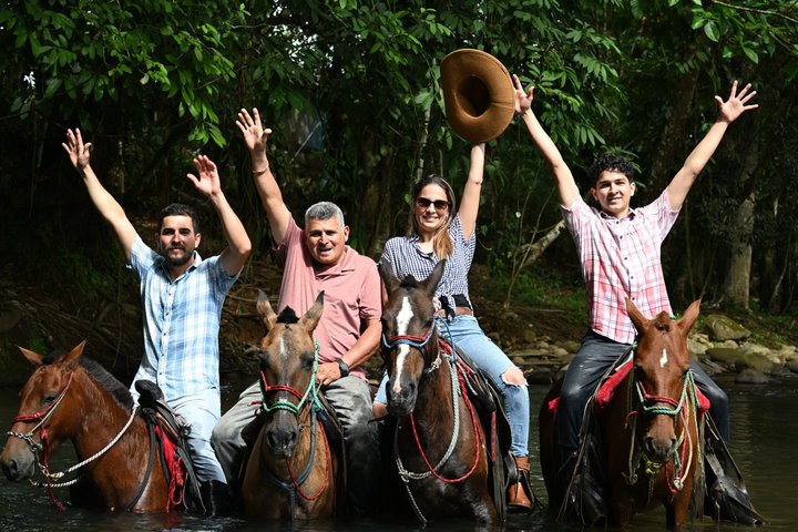 Horseback Riding Adventure in La Fortuna with River Crossings